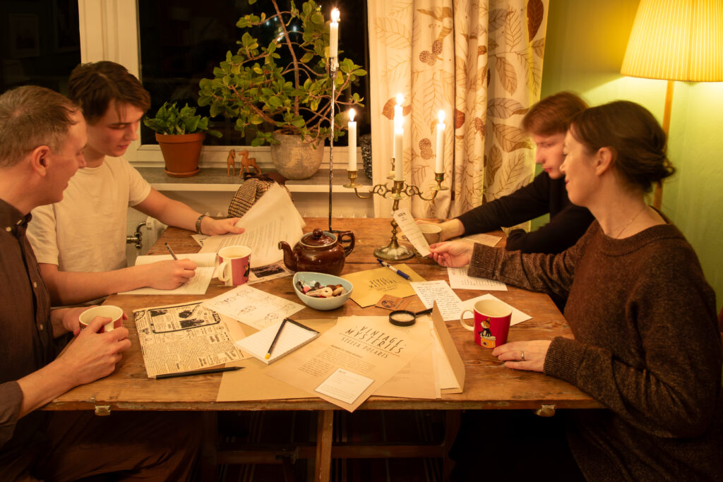 Vintage Mysteries sällskapsspel mordgåta i Uppsalamiljö